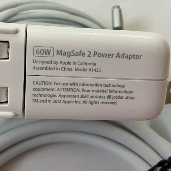 APPLE MacBook MagSafe Power Adapter/Charger & Extension Power Cord - Picture 4 of 7